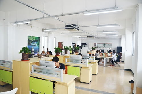 男士藥妝護膚品 科學(xué)護膚與化妝品選擇指南